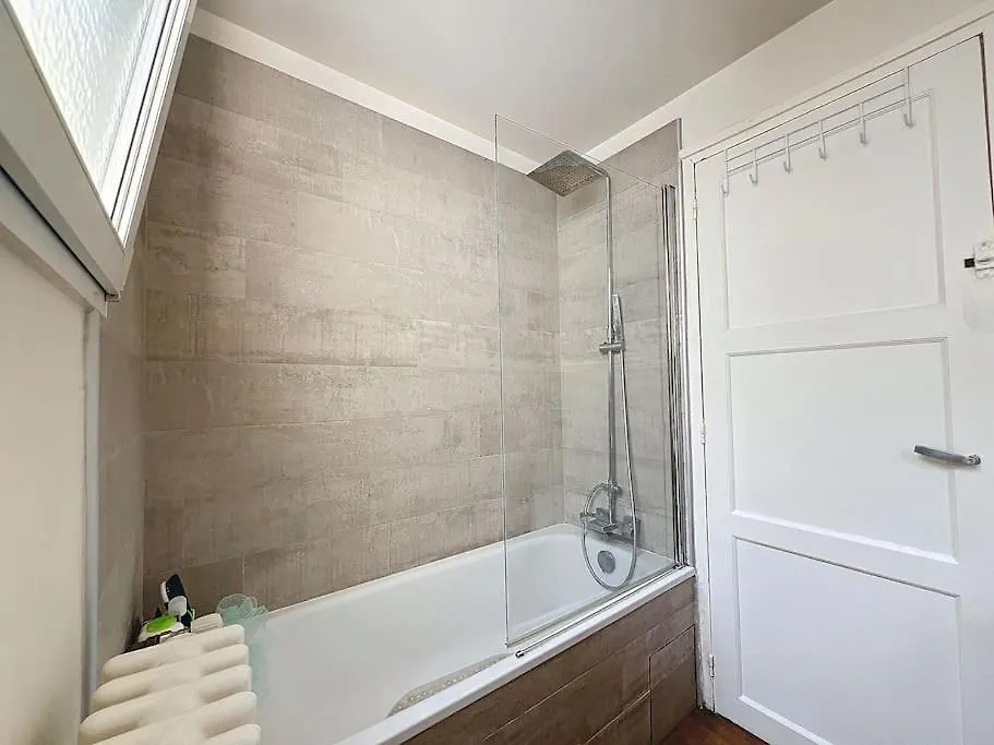 Balcony With View Of Montmartre Apartment Paris 0*,